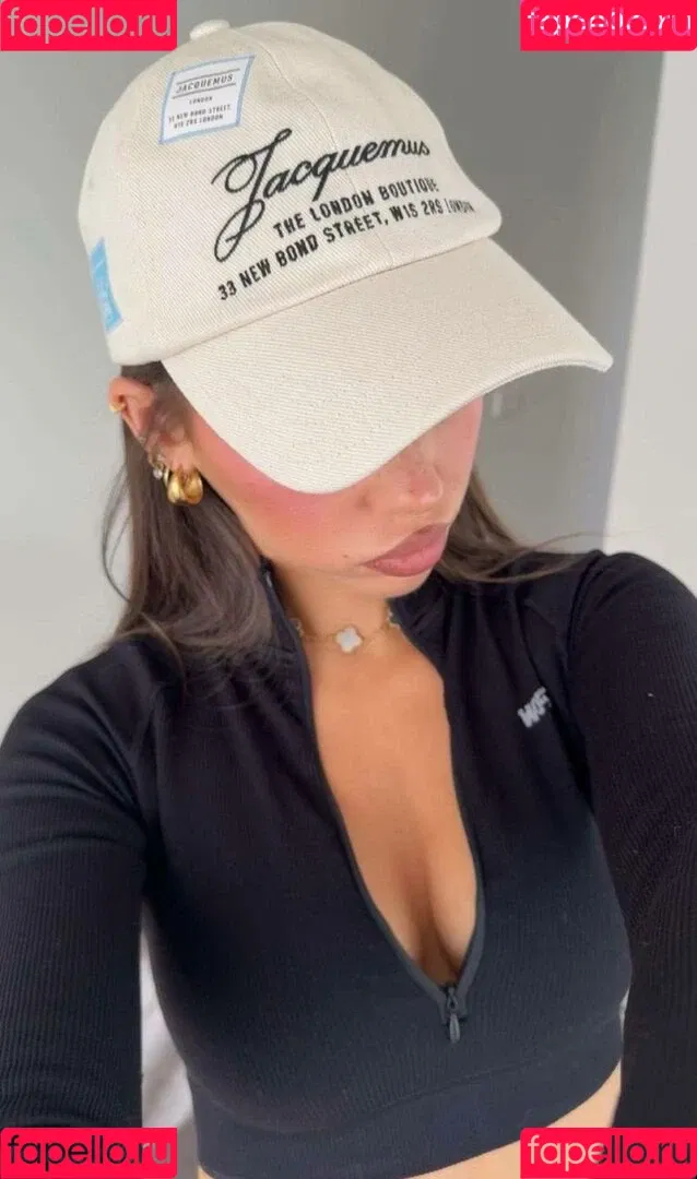 Leah Halton / leahhalton Onlyfans Photo Gallery 