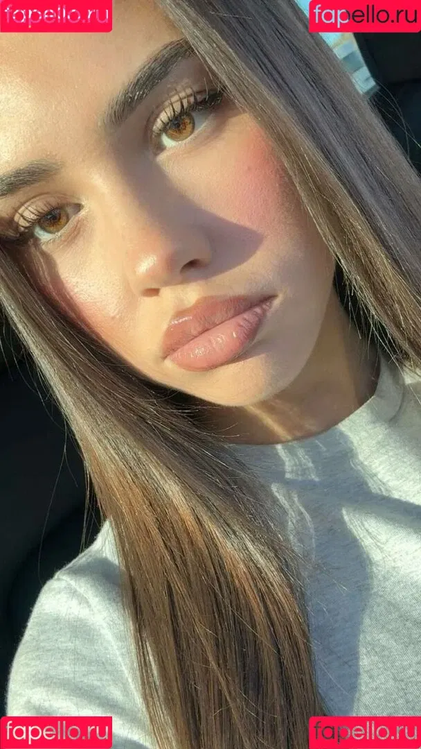 Leah Halton / leahhalton Onlyfans Photo Gallery 