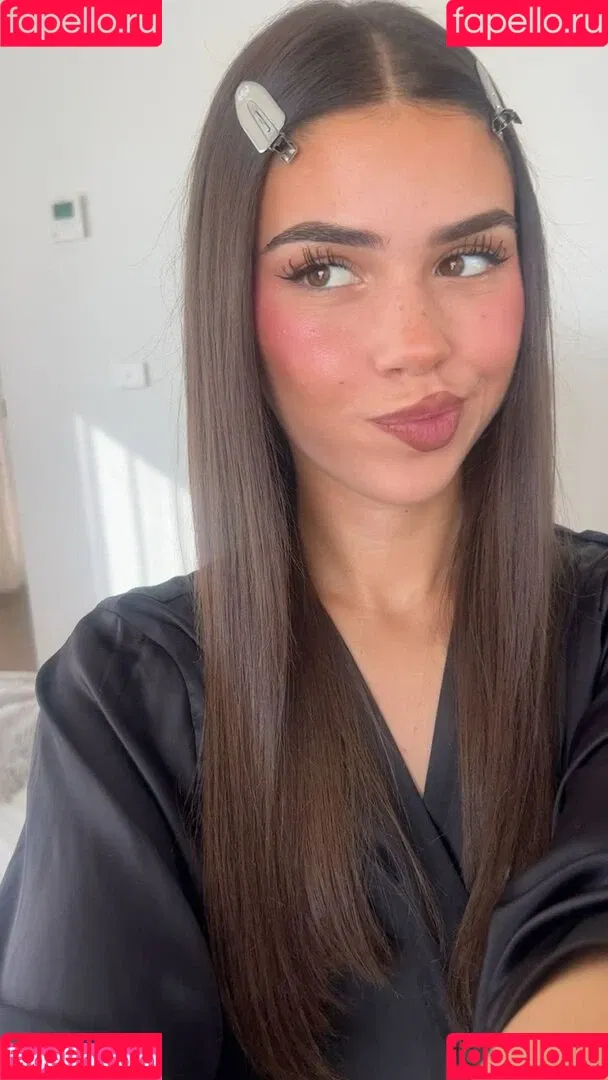 Leah Halton / leahhalton Onlyfans Photo Gallery 