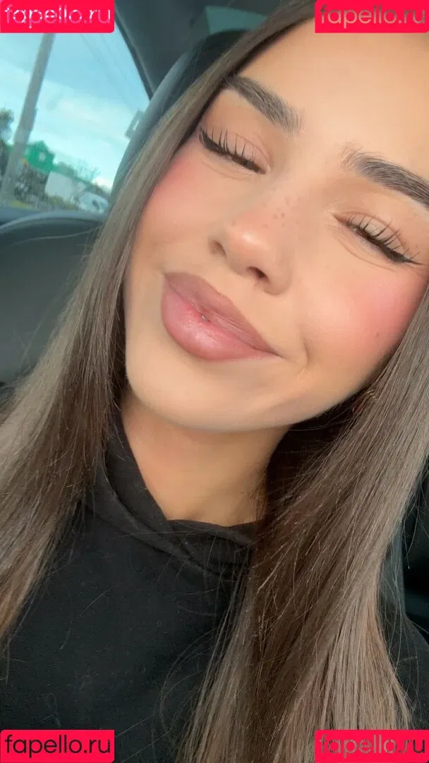 Leah Halton / leahhalton Onlyfans Photo Gallery 