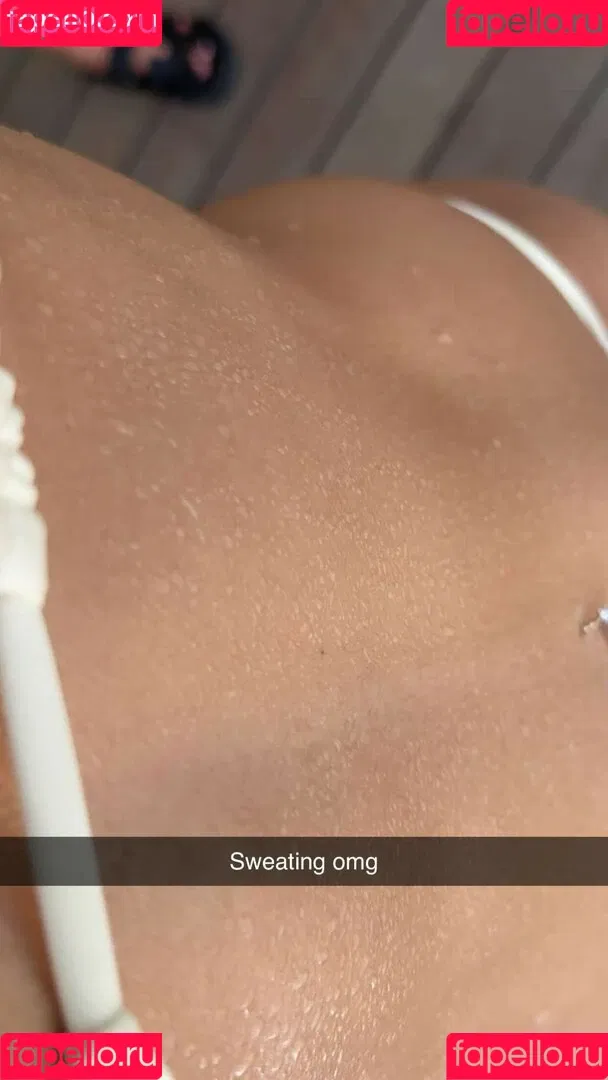 Leah Halton / leahhalton Onlyfans Photo Gallery 