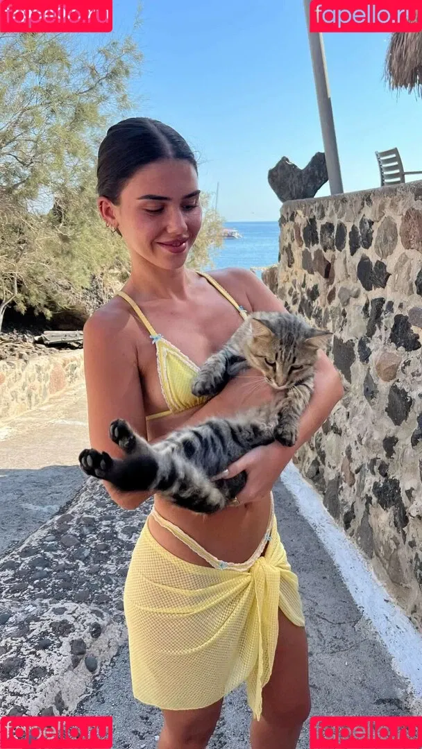 Leah Halton / leahhalton Onlyfans Photo Gallery 