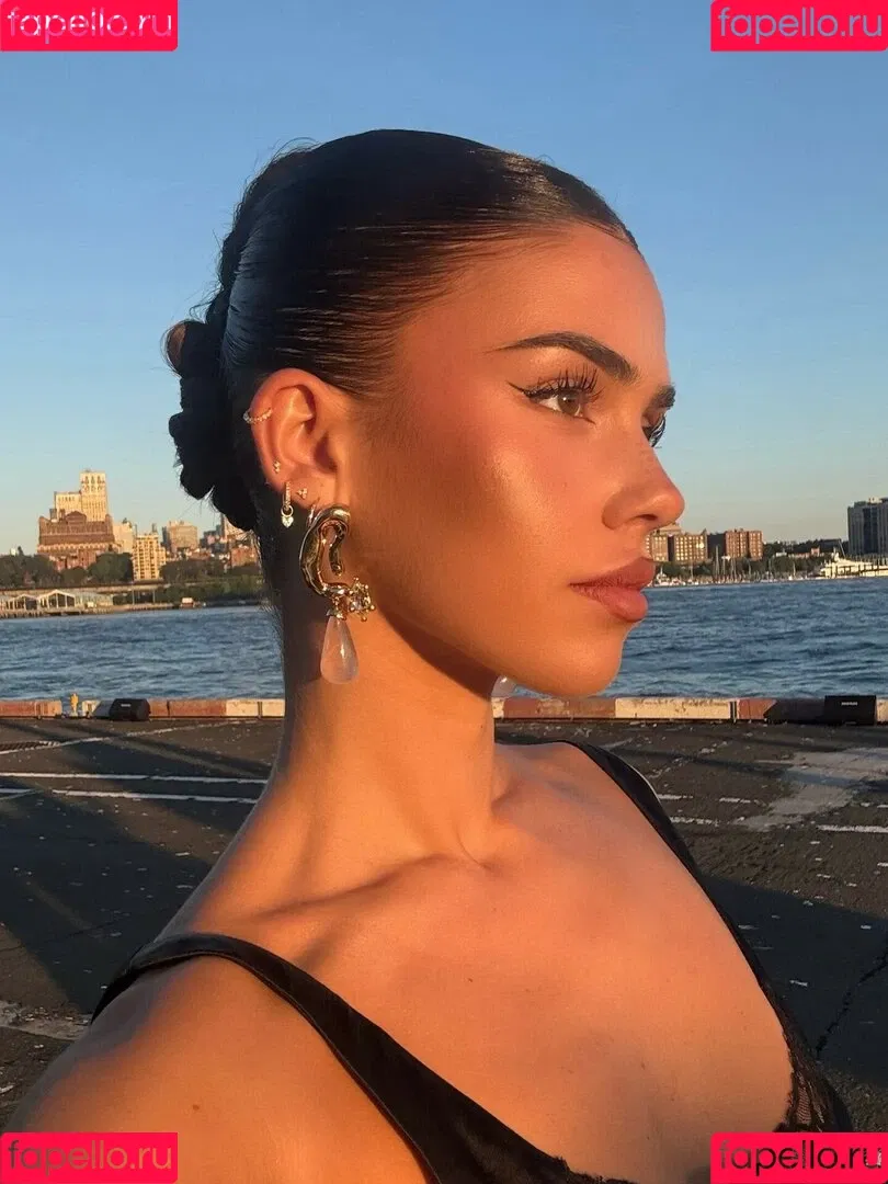 Leah Halton / leahhalton Onlyfans Photo Gallery 