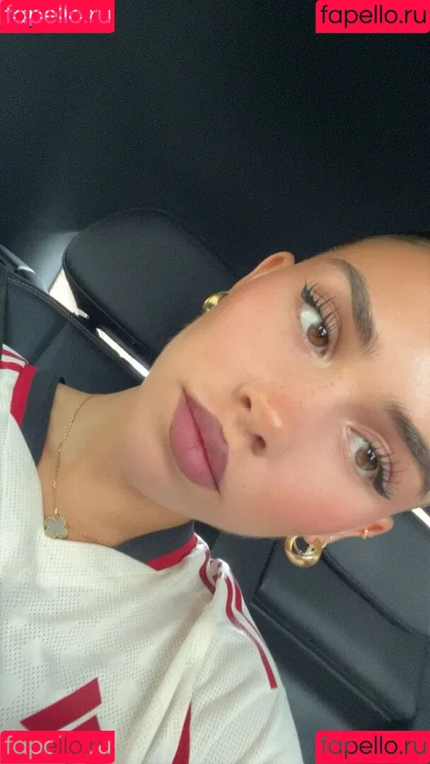 Leah Halton / leahhalton Onlyfans Photo Gallery 