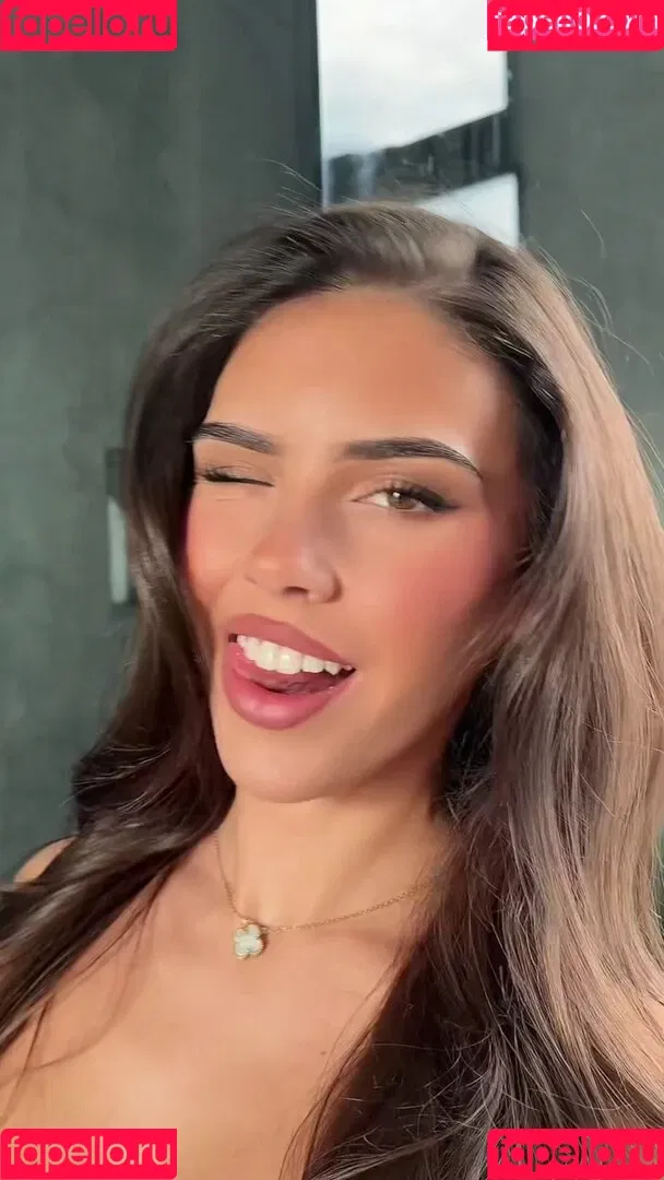 Leah Halton / leahhalton Onlyfans Photo Gallery 