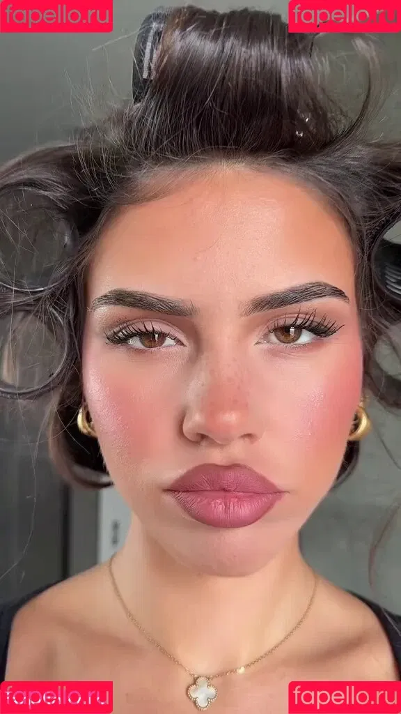 Leah Halton / leahhalton Onlyfans Photo Gallery 