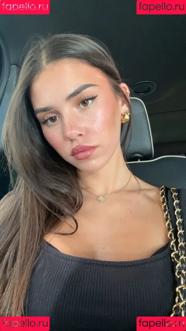 Leah Halton / leahhalton Onlyfans Photo Gallery 