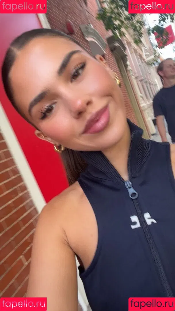 Leah Halton / leahhalton Onlyfans Photo Gallery 