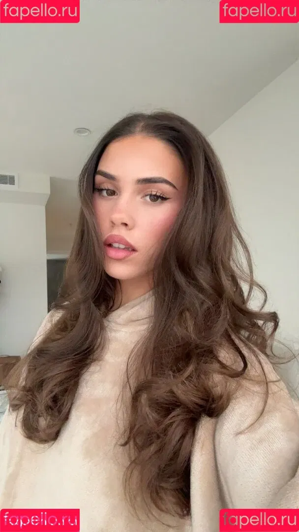 Leah Halton / leahhalton Onlyfans Photo Gallery 