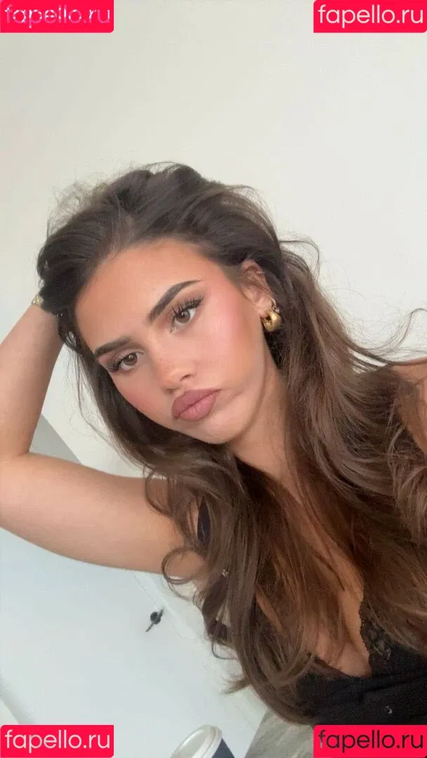 Leah Halton / leahhalton Onlyfans Photo Gallery 