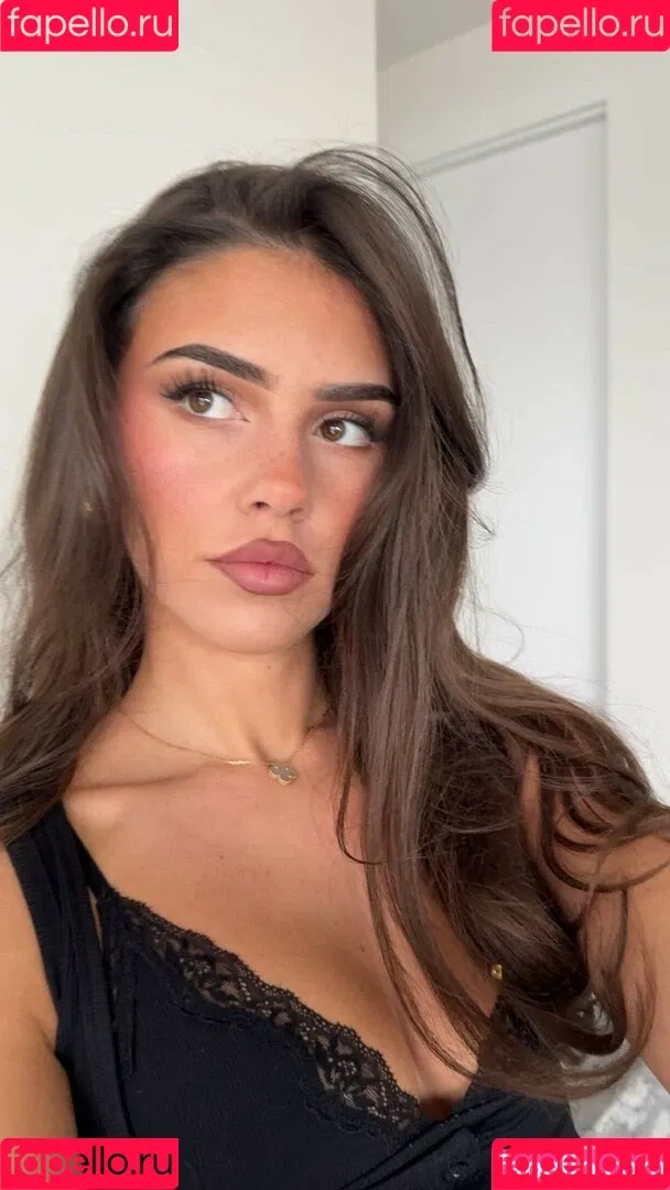 Leah Halton / leahhalton Onlyfans Photo Gallery 