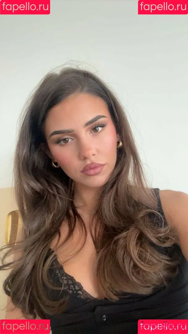 Leah Halton / leahhalton Onlyfans Photo Gallery 