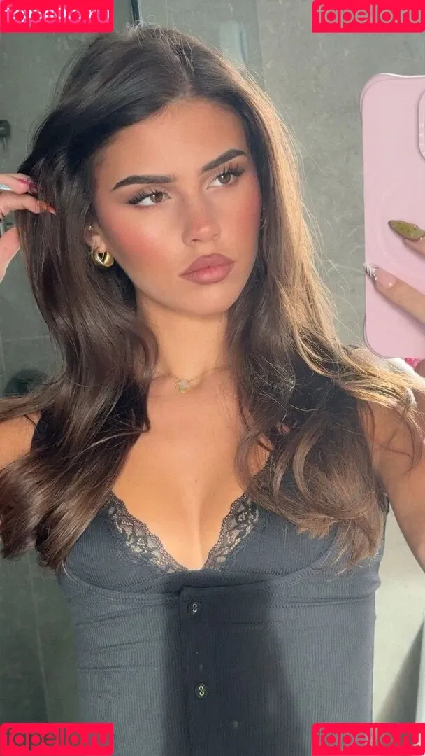 Leah Halton / leahhalton Onlyfans Photo Gallery 