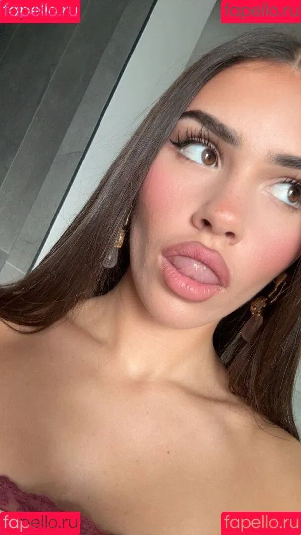 Leah Halton / leahhalton Onlyfans Photo Gallery 