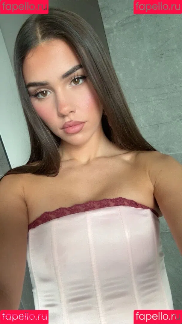 Leah Halton / leahhalton Onlyfans Photo Gallery 