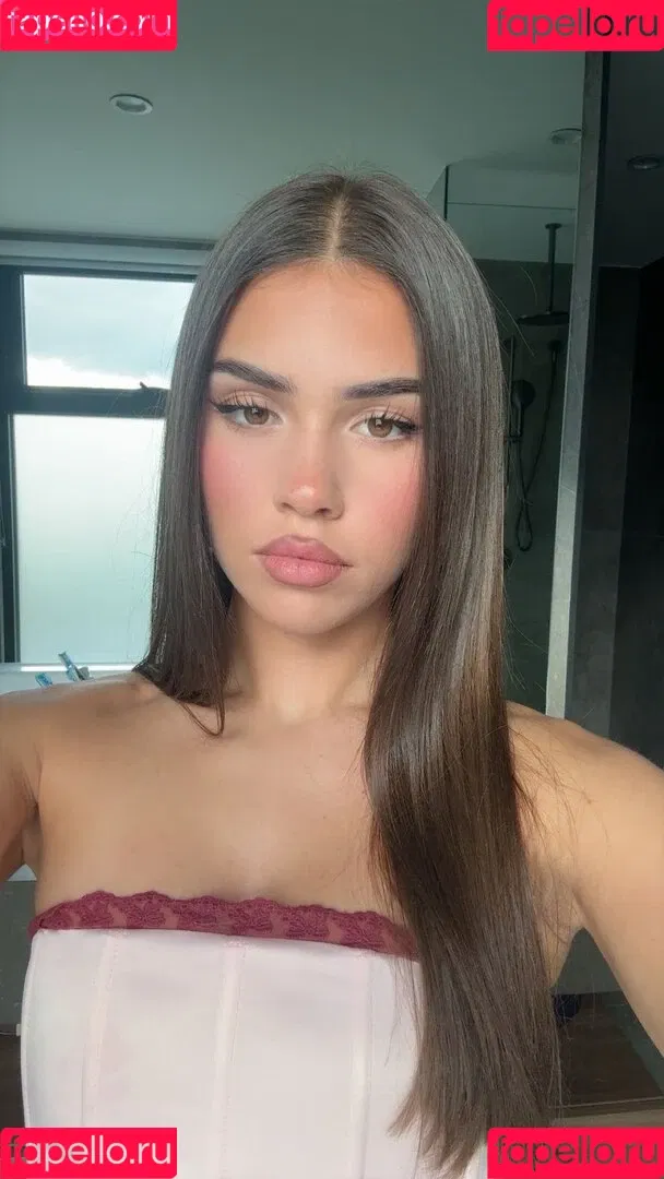 Leah Halton / leahhalton Onlyfans Photo Gallery 