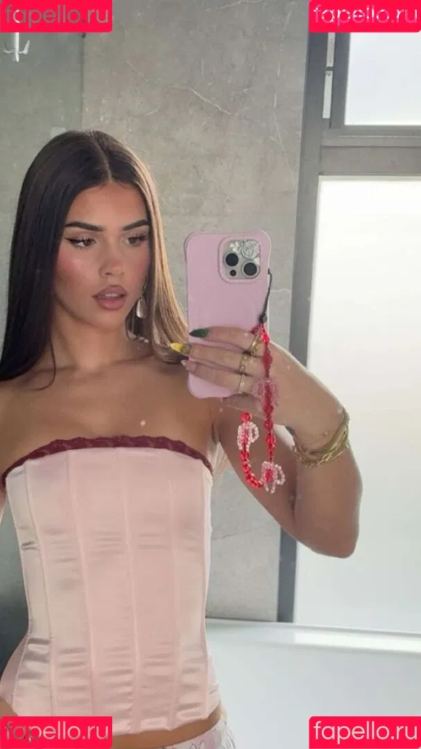 Leah Halton / leahhalton Onlyfans Photo Gallery 