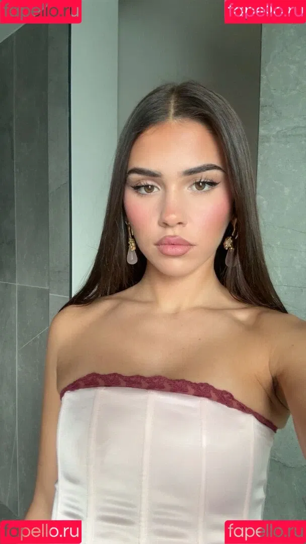 Leah Halton / leahhalton Onlyfans Photo Gallery 