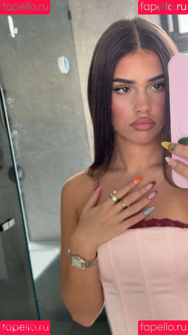 Leah Halton / leahhalton Onlyfans Photo Gallery 