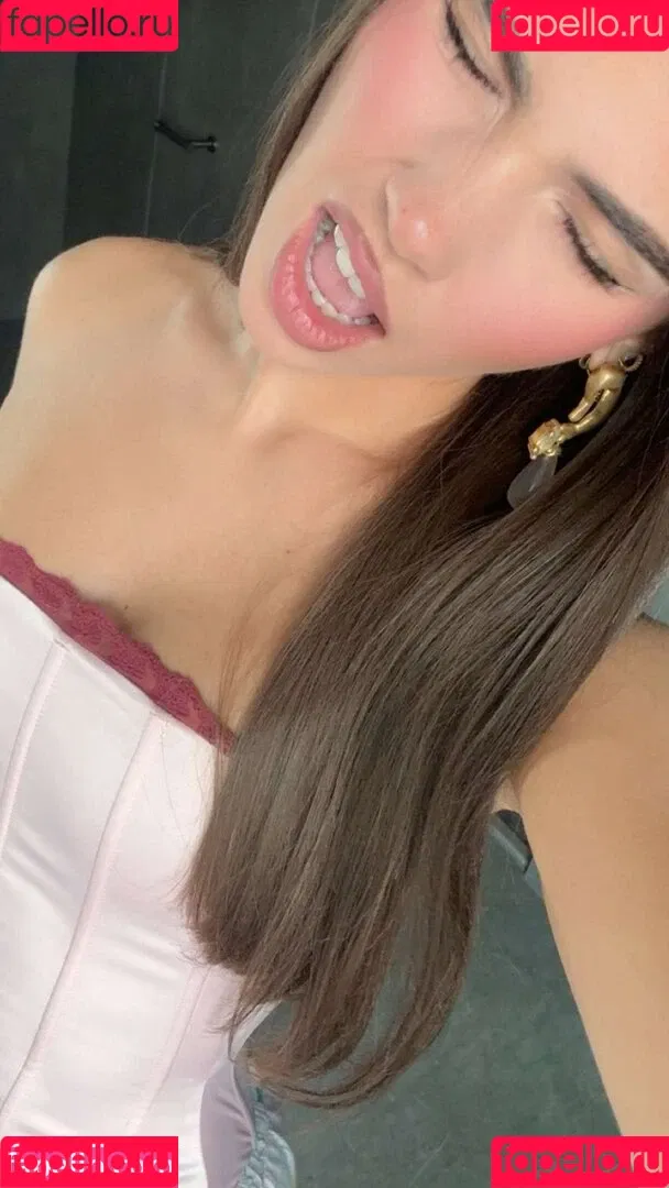 Leah Halton / leahhalton Onlyfans Photo Gallery 