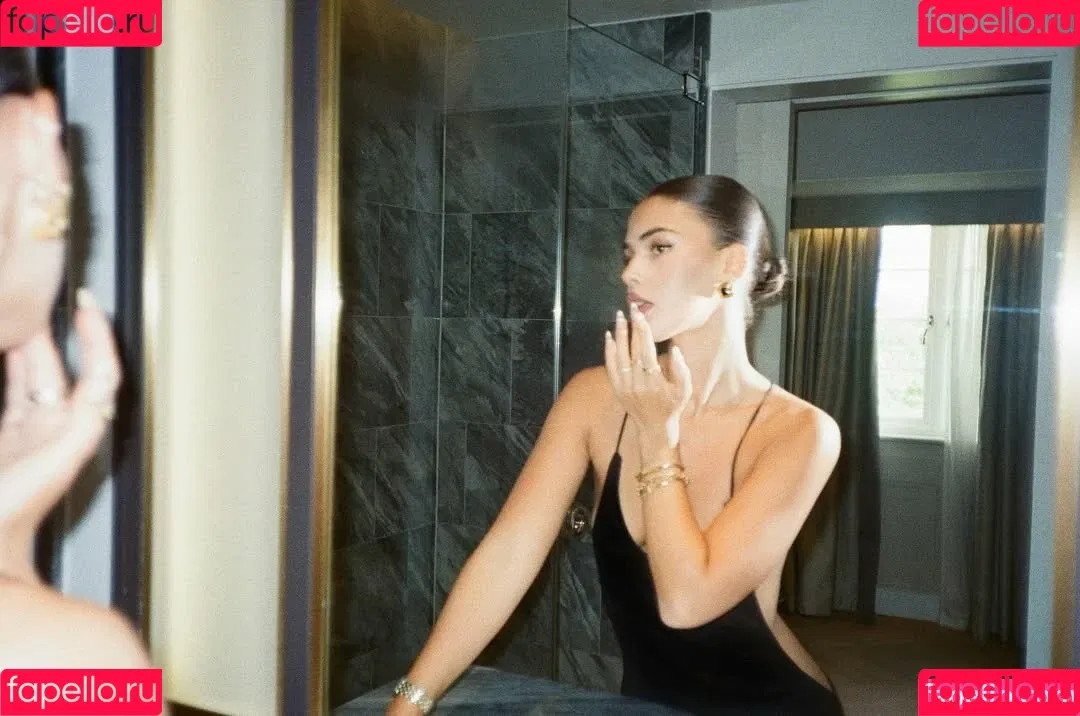 Leah Halton / leahhalton Onlyfans Photo Gallery 