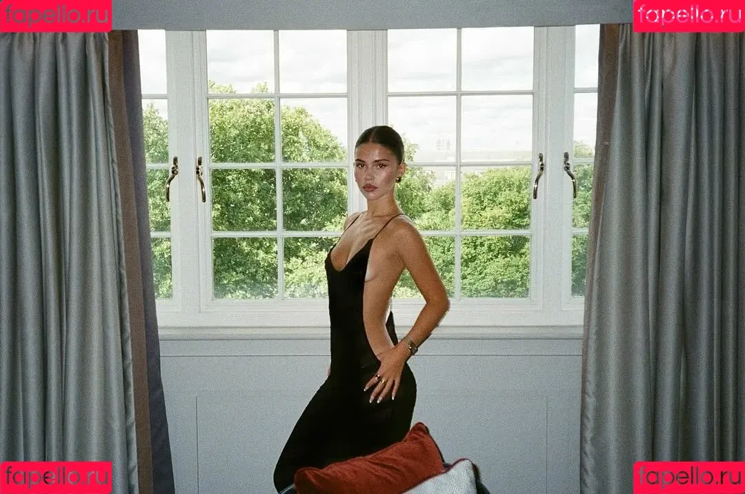 Leah Halton / leahhalton Onlyfans Photo Gallery 