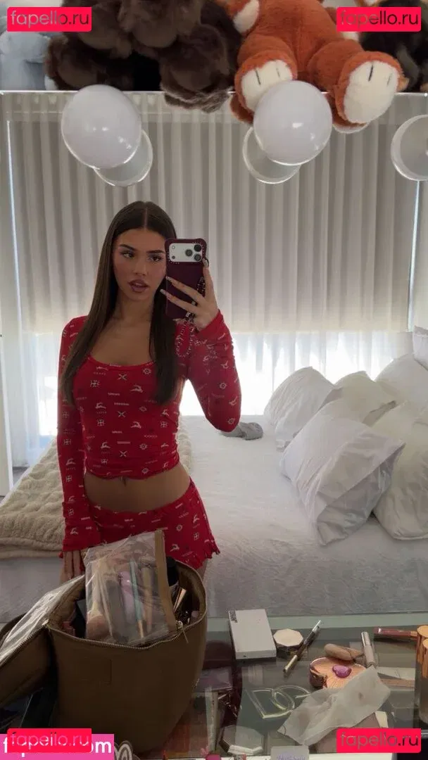 Leah Halton / leahhalton Onlyfans Photo Gallery 