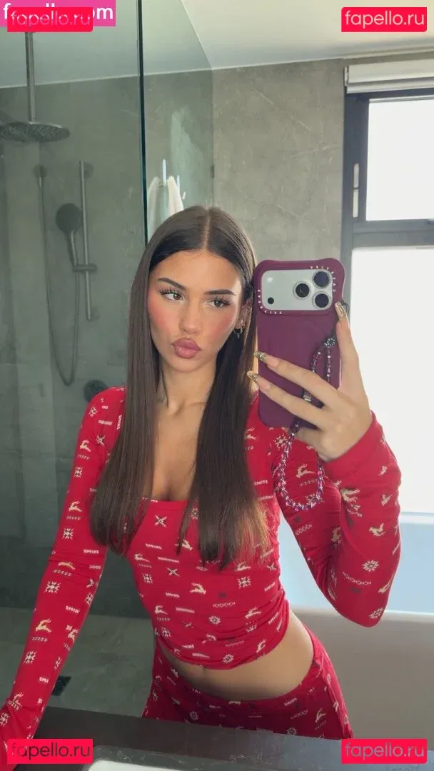 Leah Halton / leahhalton Onlyfans Photo Gallery 