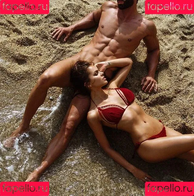 Viki odintcova / mavrinmag / viki_odintcova Onlyfans Photo Gallery 