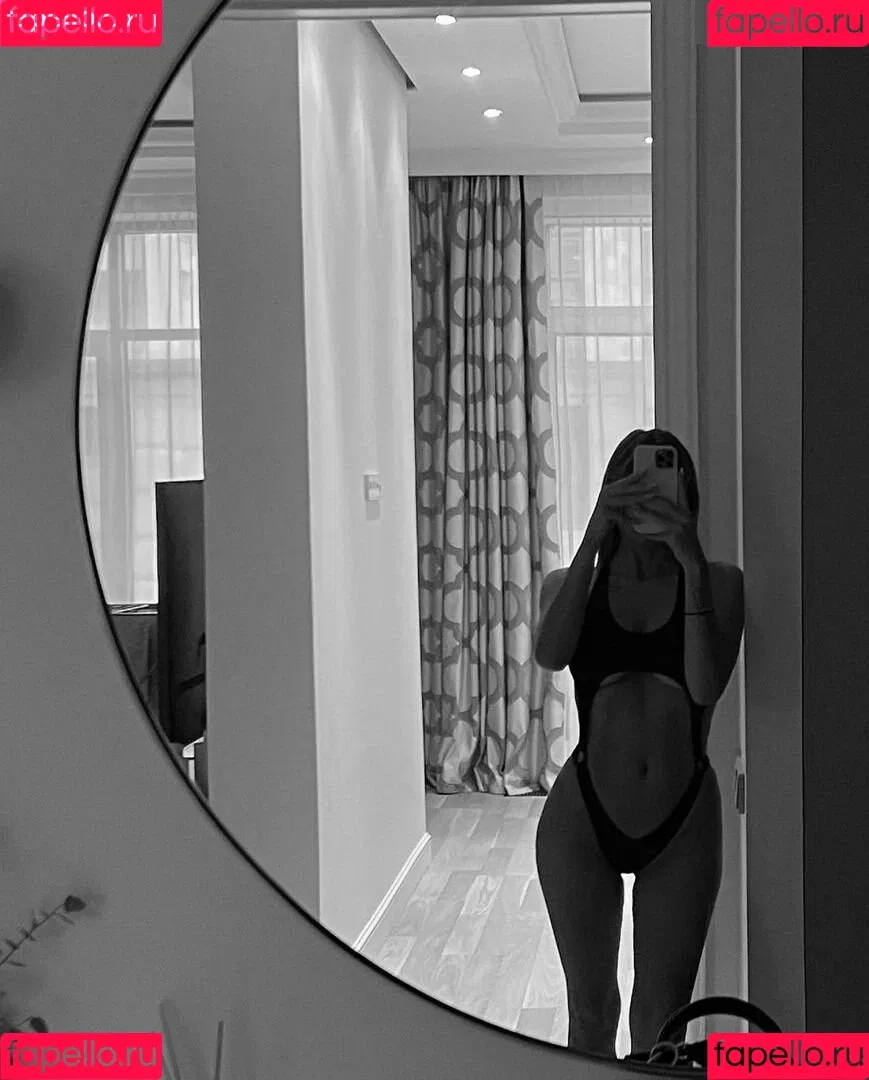 Viki odintcova / mavrinmag / viki_odintcova Onlyfans Photo Gallery 