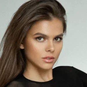 Viki odintcova / mavrinmag / viki_odintcova Onlyfans Photo Gallery 