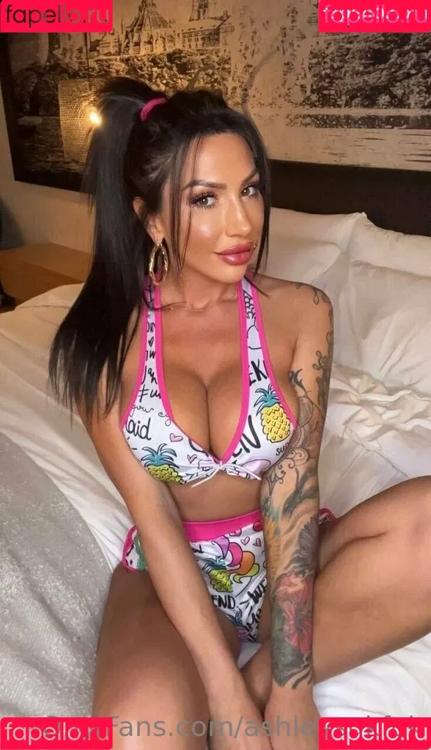ashleysukfuk / valzzies Onlyfans Photo Gallery 