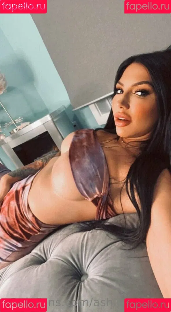 ashleysukfuk / valzzies Onlyfans Photo Gallery 