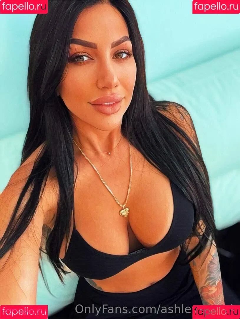 ashleysukfuk / valzzies Onlyfans Photo Gallery 