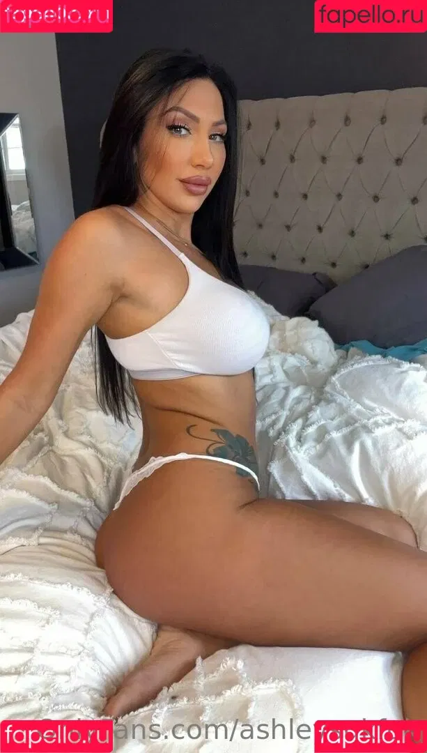 ashleysukfuk / valzzies Onlyfans Photo Gallery 