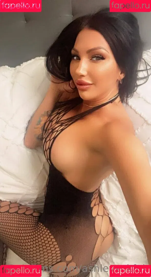 ashleysukfuk / valzzies Onlyfans Photo Gallery 