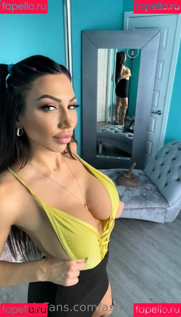 ashleysukfuk / valzzies Onlyfans Photo Gallery 
