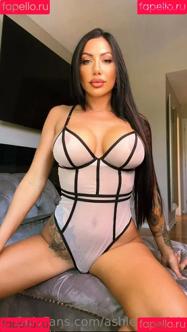 ashleysukfuk / valzzies Onlyfans Photo Gallery 