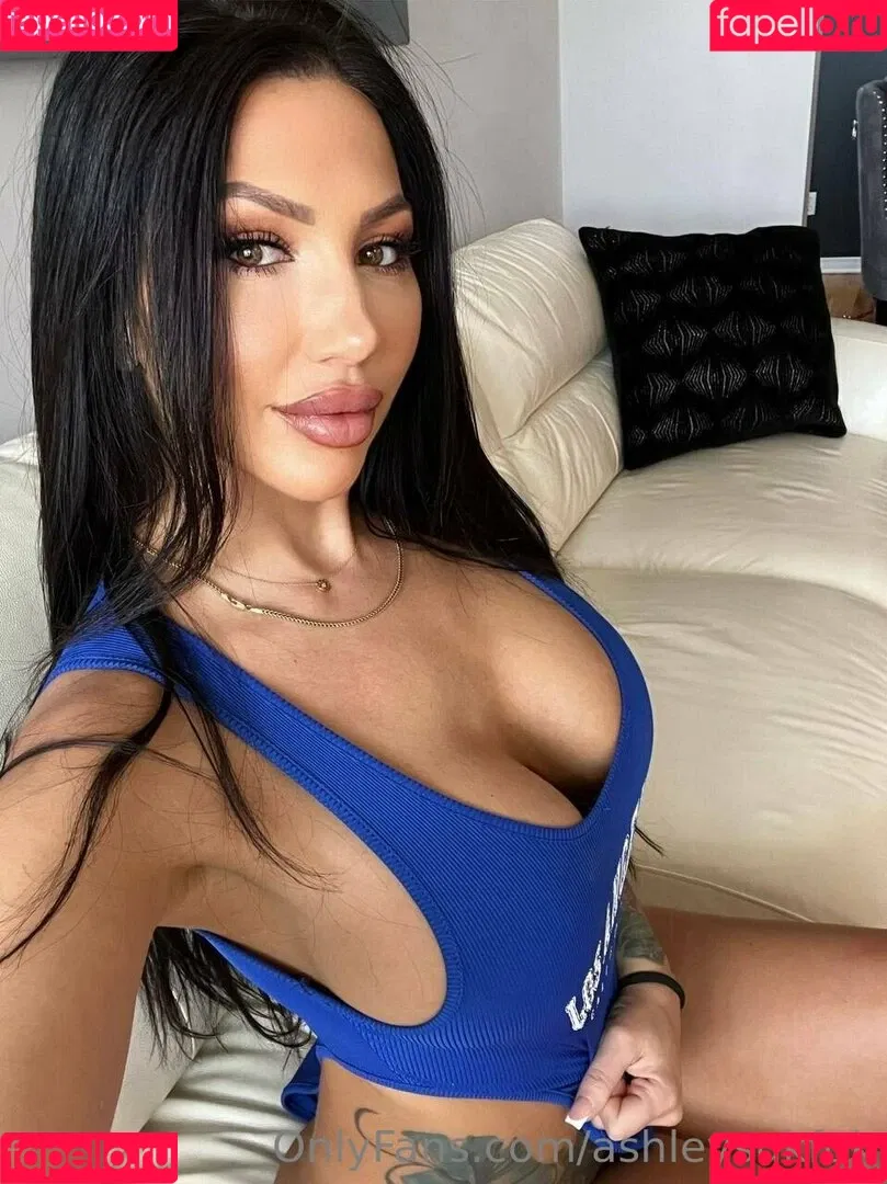 ashleysukfuk / valzzies Onlyfans Photo Gallery 