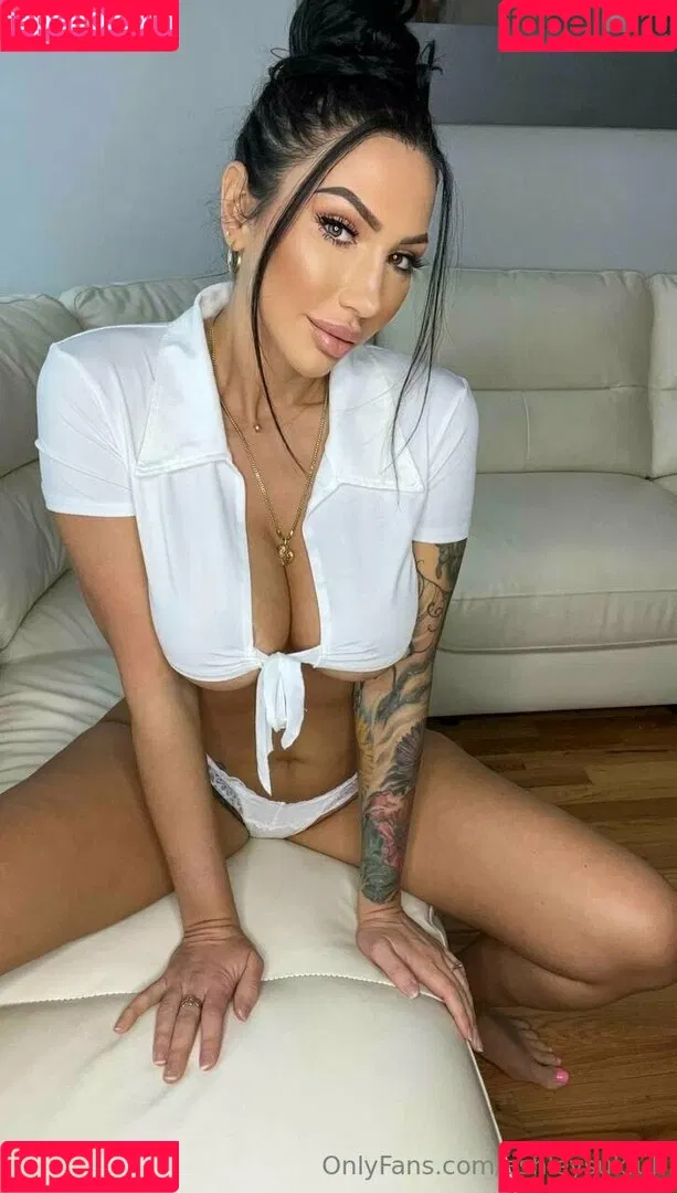 ashleysukfuk / valzzies Onlyfans Photo Gallery 