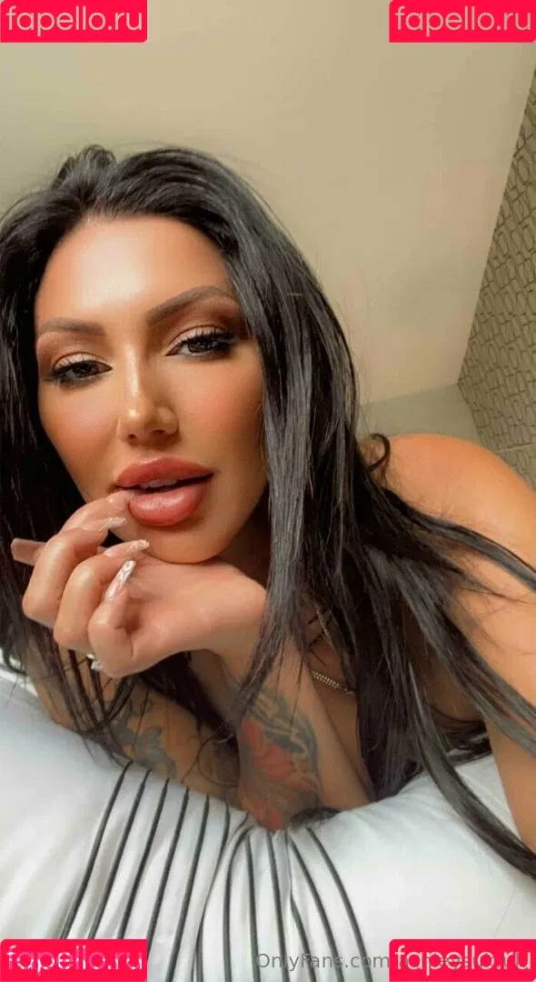 ashleysukfuk / valzzies Onlyfans Photo Gallery 