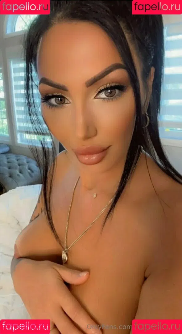 ashleysukfuk / valzzies Onlyfans Photo Gallery 