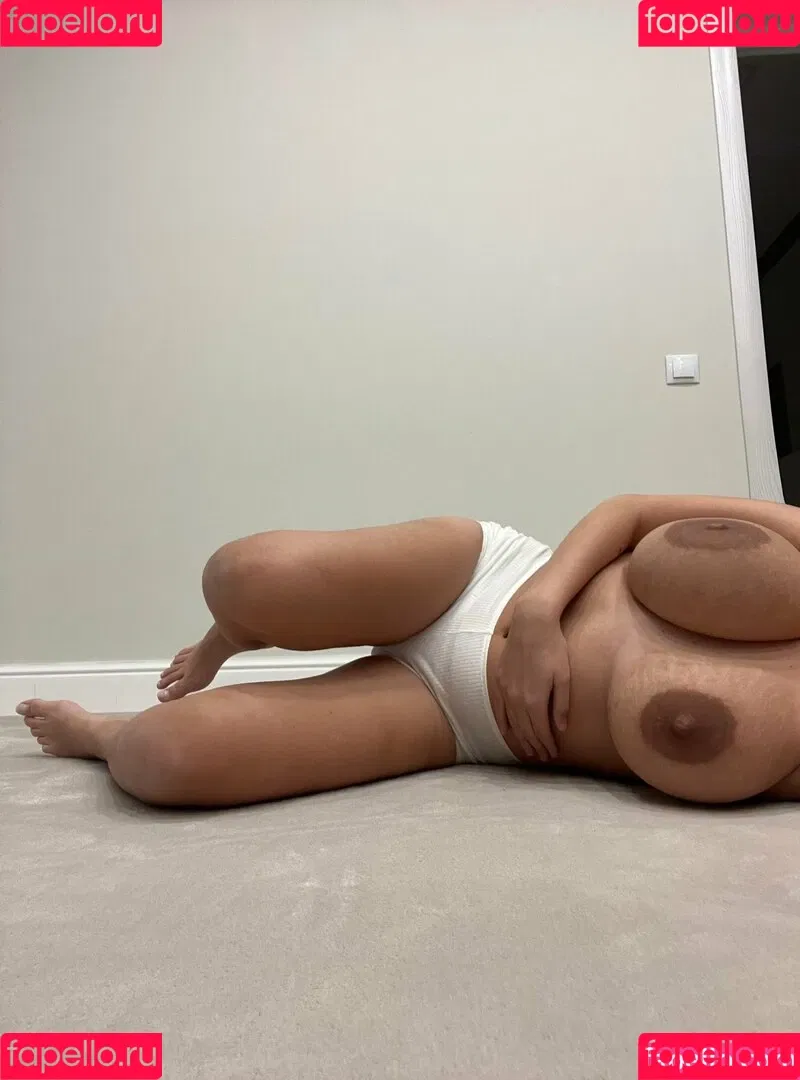 JuliaTicaOfficial / Juliatica / iuliatica Onlyfans Photo Gallery 