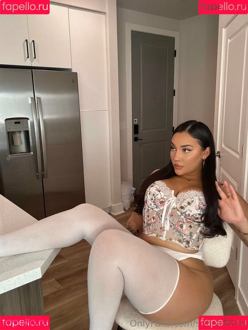 sofialoco18 / sofyloco Onlyfans Photo Gallery 