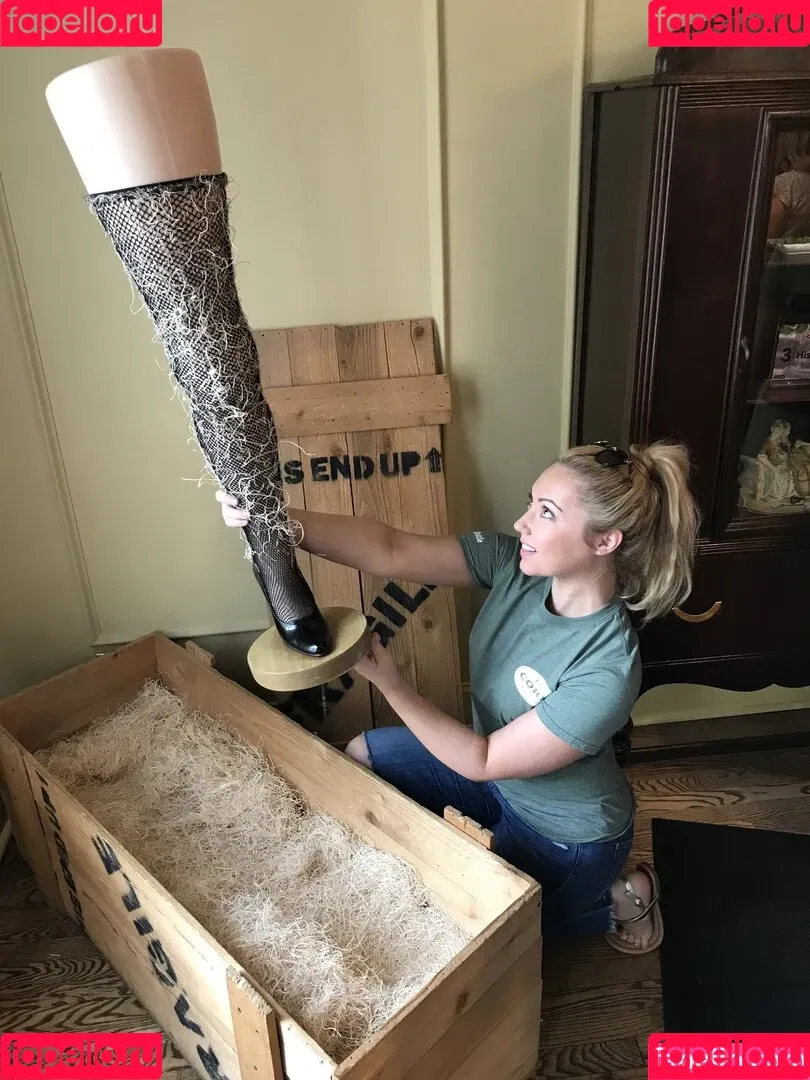 Real Peachez / Sarah Peachez / sarah_peachez / sarahpeachez442 Onlyfans Photo Gallery 