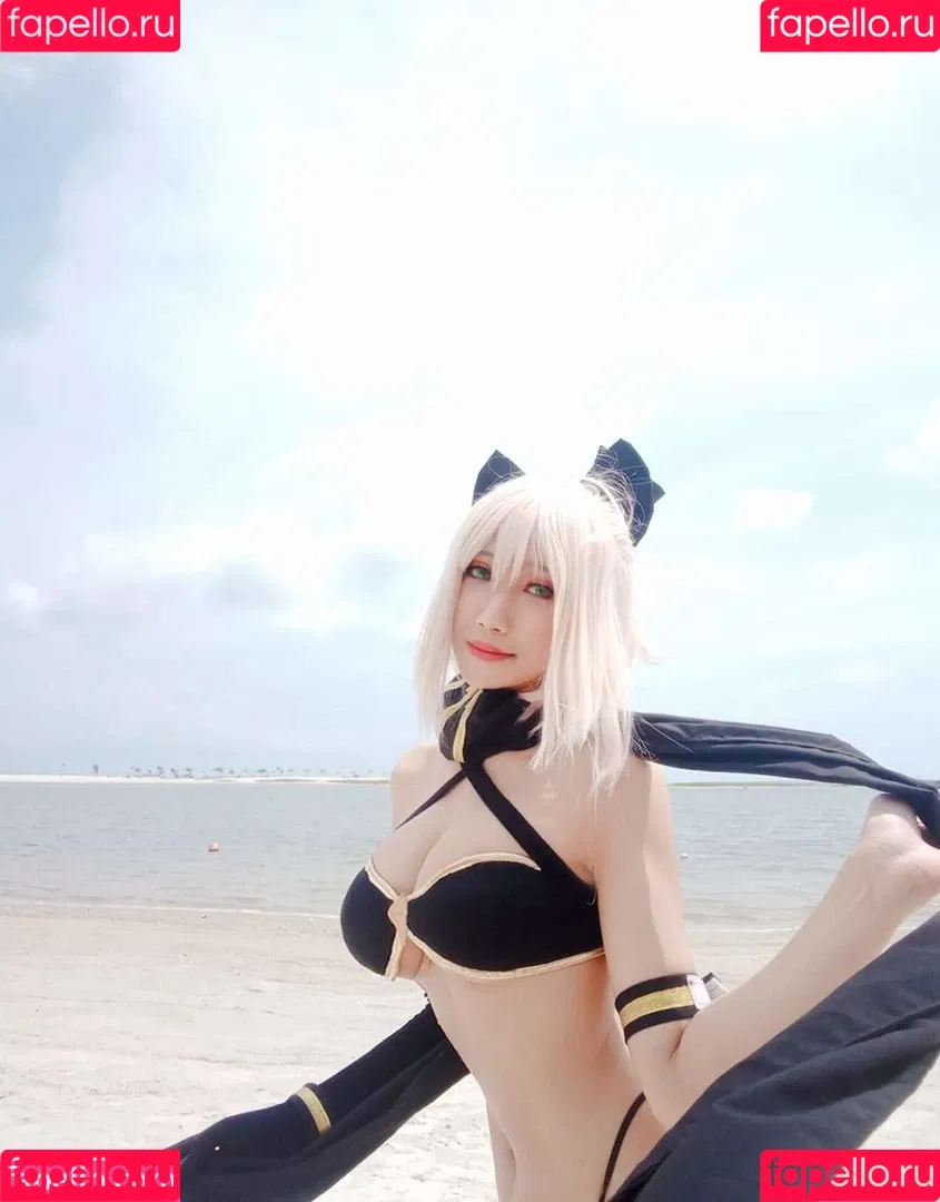 Refeen / Refina / referrals Onlyfans Photo Gallery 