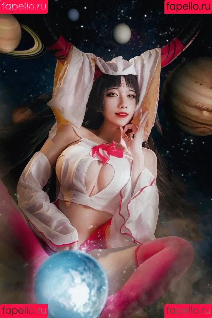 Refeen / Refina / referrals Onlyfans Photo Gallery 