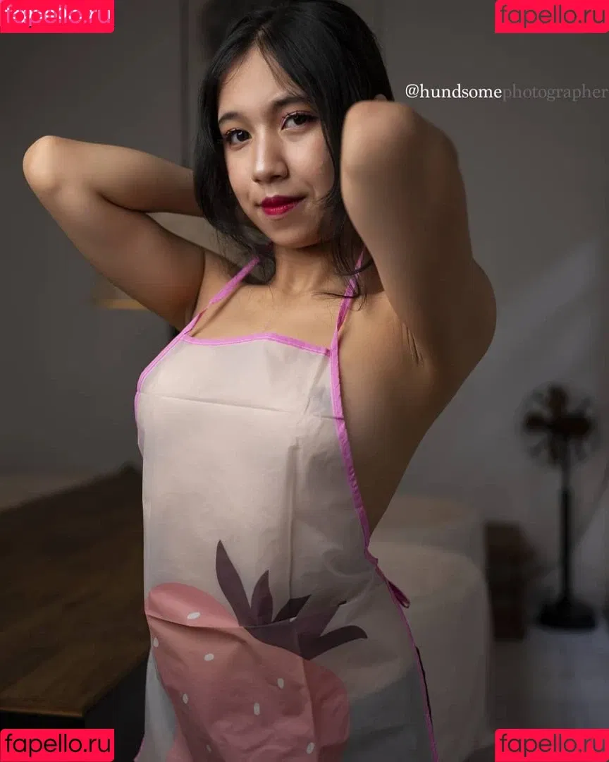 Refeen / Refina / referrals Onlyfans Photo Gallery 