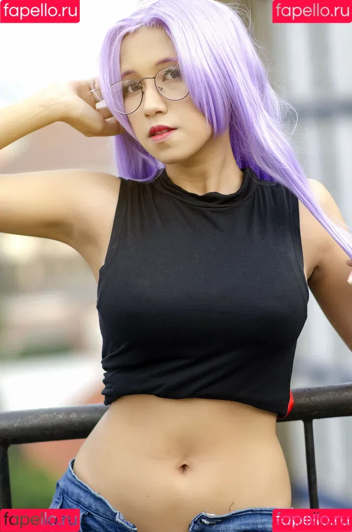 Refeen / Refina / referrals Onlyfans Photo Gallery 