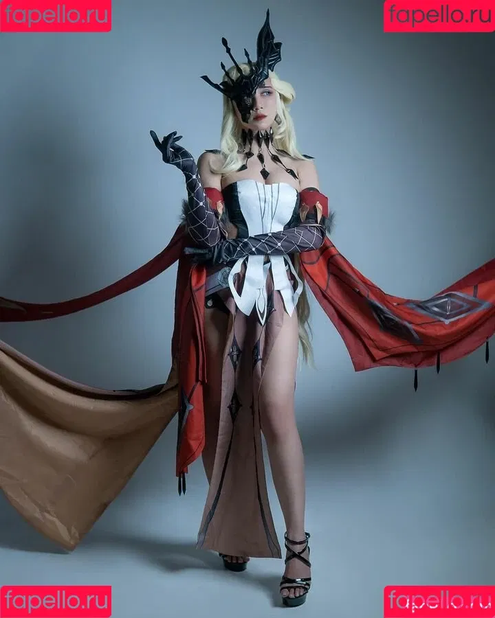 Refeen / Refina / referrals Onlyfans Photo Gallery 